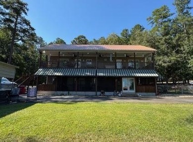 Lake Home For Sale in Eatonton, Georgia