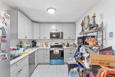 Exceptional investment opportunity! This centrally located CBS - photo 3