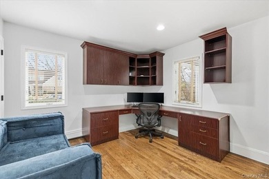 Welcome to this turn-key, move-in ready Colonial set on an - photo 21