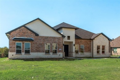 Lake Lavon Home For Sale in Lucas Texas