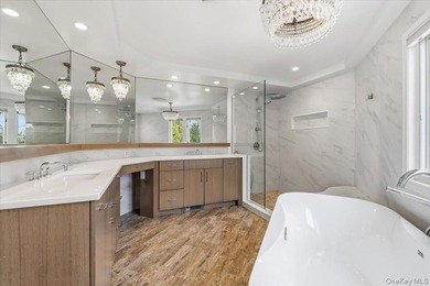 Welcome to this turn-key, move-in ready Colonial set on an - photo 31