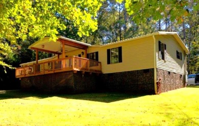 Lake Home For Sale in Eatonton, Georgia