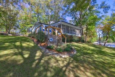 Lake Home For Sale in Eatonton, Georgia
