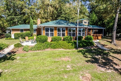 Lake Home For Sale in Eatonton, Georgia