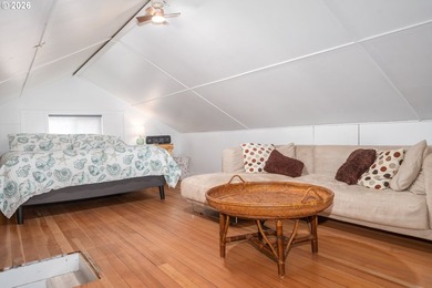 Coastal Living at Its Best: Experience the charm of Oregon's - photo 15