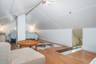 Coastal Living at Its Best: Experience the charm of Oregon's - photo 17