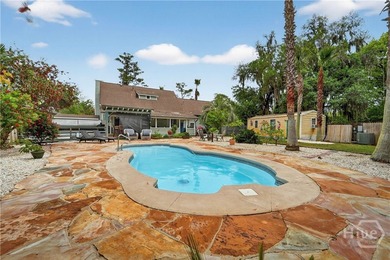 Enjoy coastal living with this Whitemarsh Island retreat - photo 2