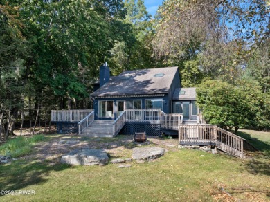 Lake Home For Sale in Lake Ariel, Pennsylvania