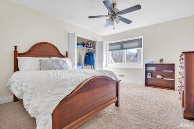 Welcome to this beautifully designed and meticulously maintained - photo 17