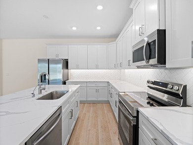 4.99% interest rate and/or other Buyer Incentives Available* - photo 21