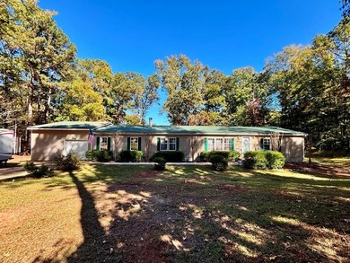 Lake Home For Sale in Sparta, Georgia