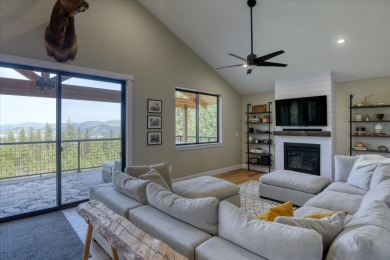 Lake Roosevelt Custom-Built Home in Fruitland, Washington - photo 15