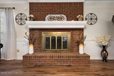 Southern charm in a scenic setting! Welcome to 402 Springwood - photo 10