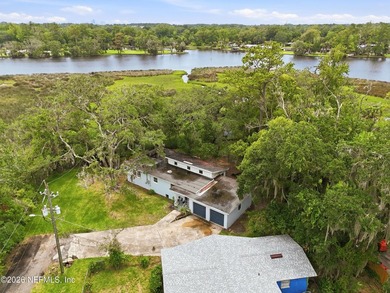 Experience the charm of Old Florida living in this beautifully - photo 3