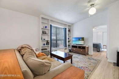 Back on the market due to the buyer's financing falling - photo 8