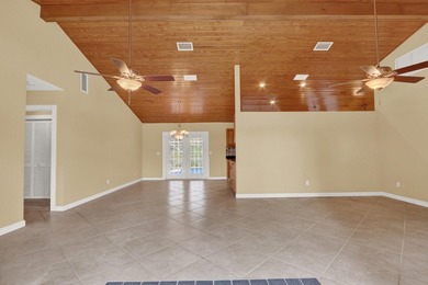 Welcome to Tequesta Country Club, where golf course living meets - photo 8
