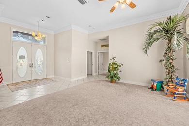 POOL HOME WITH MOTHER-IN-LAW SUITE! Impossible to find another - photo 8