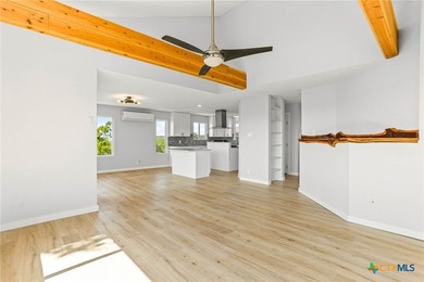 Beautiful Hill Country Lakeview Home on the North side of Canyon - photo 12