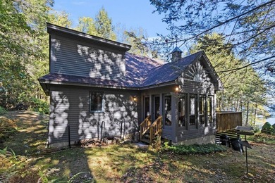 SEBAGO LAKE - Jordan Bay Waterfront! Privately nestled down a - photo 15