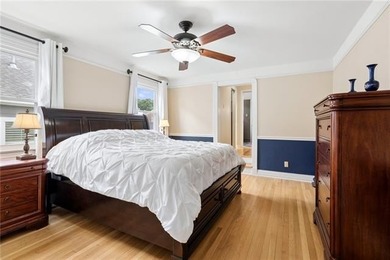 Located on a great block in the heart of Lakeview, this - photo 16