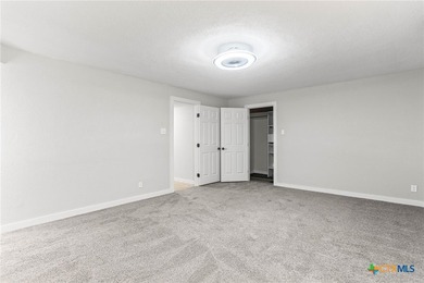 Beautiful Hill Country Lakeview Home on the North side of Canyon - photo 17