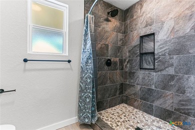 Beautiful Hill Country Lakeview Home on the North side of Canyon - photo 19