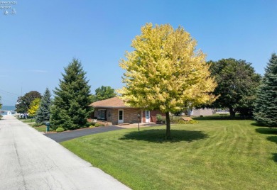 Lake Home For Sale in Marblehead, Ohio