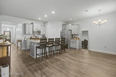 Welcome home to this beautifully maintained brick veneer - photo 5