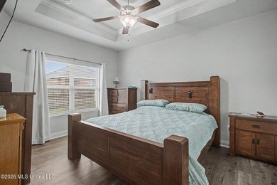 Welcome home to this beautifully maintained brick veneer - photo 9