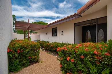 This beautifully updated 3-bedroom, 2-bathroom residence offers - photo 5