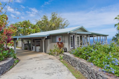Be amazed by vast ocean and Laupahoehoe Point views from this - photo 28