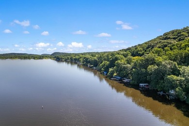 Spectacular Lake Wisconsin getaway home! This fully furnished 1 - photo 37