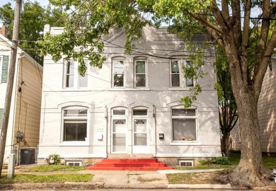 Mississippi River  - Clayton County Home For Sale in Dubuque Iowa