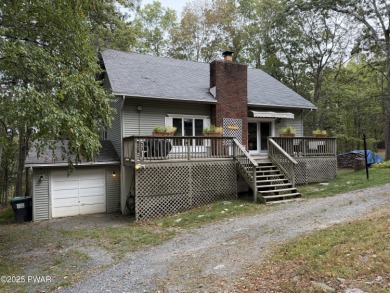 Lake Home For Sale in Bushkill, Pennsylvania