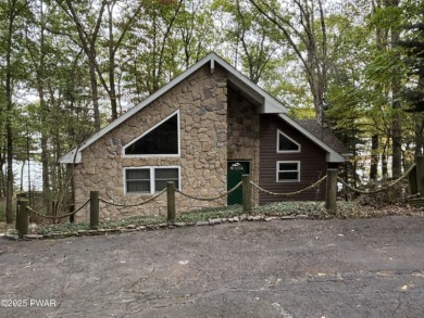 Lake Home For Sale in Hawley, Pennsylvania