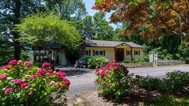 Lake Home For Sale in Robbinsville, North Carolina
