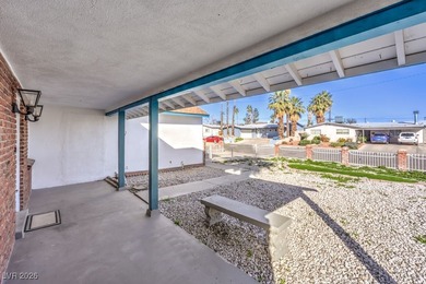 **1963 CHARMER ** with ALL the RETRO vibes!!! ~ This ADORABLE