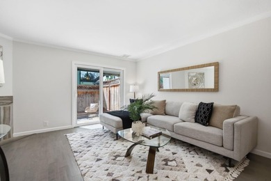 Rare opportunity to own a beautifully remodeled townhouse-style - photo 11