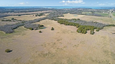 Rare opportunity to purchase one of the most diverse properties - photo 20