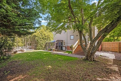 Welcome to your forever home in Massapequa Park! Location - photo 27