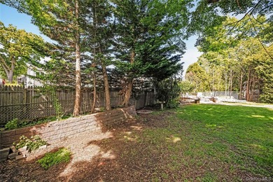 Welcome to your forever home in Massapequa Park! Location - photo 28