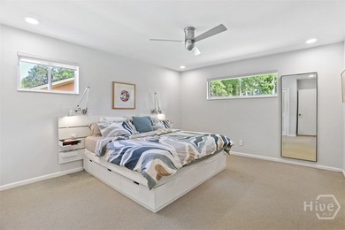 Clean lines and unmistakable mid-century vibes define this - photo 29