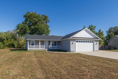 (private lake, pond, creek) Home For Sale in Constantine Michigan