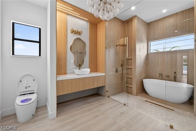 This stunning new residence perfectly blends modern elegance - photo 36