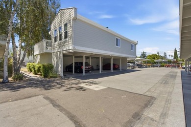 Rare opportunity to own a beautifully remodeled townhouse-style - photo 36