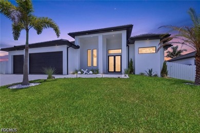 This stunning new residence perfectly blends modern elegance - photo 42