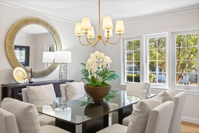 Welcome to 1386 Hillside Circle, a timeless Burlingame residence - photo 5