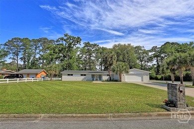 Clean lines and unmistakable mid-century vibes define this - photo 51