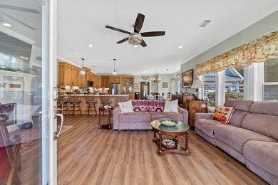 REDUCED PRICE! Welcome to this exceptional custom-built 3 - photo 6