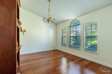 Charming 4-bedroom, 2.5-bath home in the highly sought-after - photo 7
